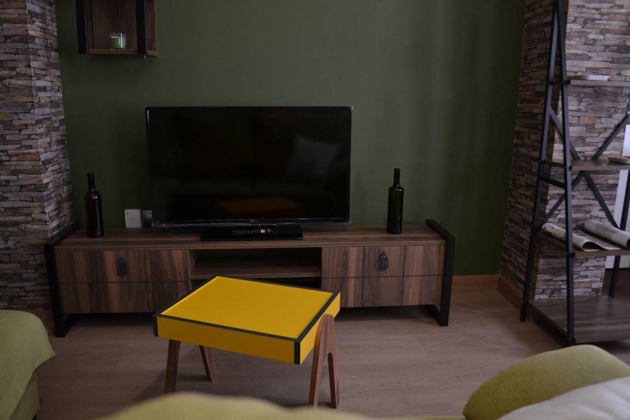 Apartamento Puerta Del Pirineo Sabiñánigo المظهر الخارجي الصورة